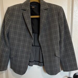 Woman’s Tommy Hillfiger Gray Checkered Blazer